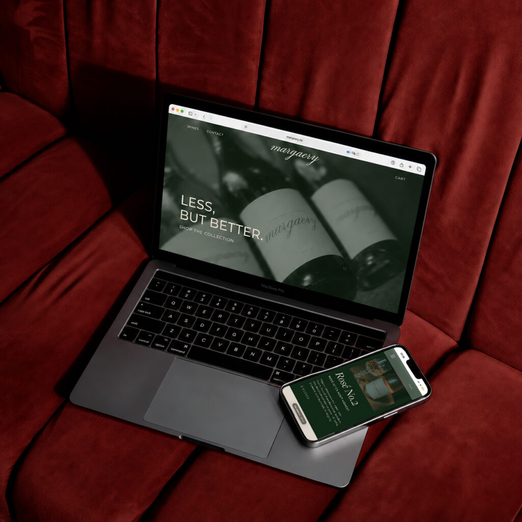 Website und Onlineshop von Margaery auf dem Laptop