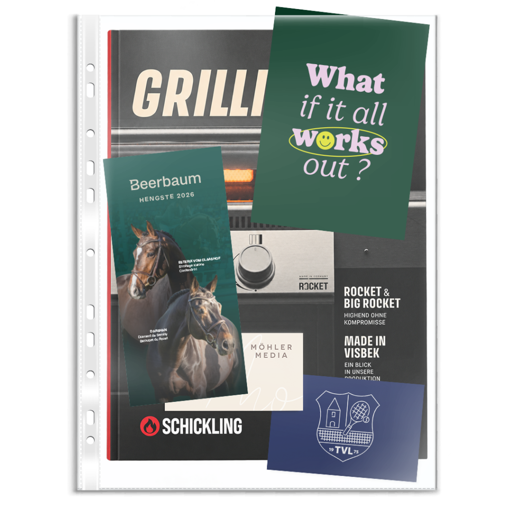 Ringbuch-Doppelseite mit Grafikdesign-Arbeiten, darunter Schickling Grill